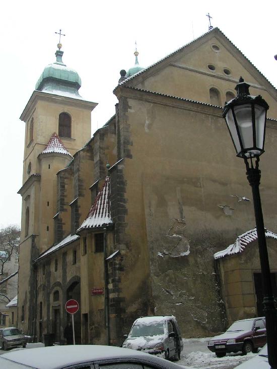 Věž kostela svatého Ducha.jpg